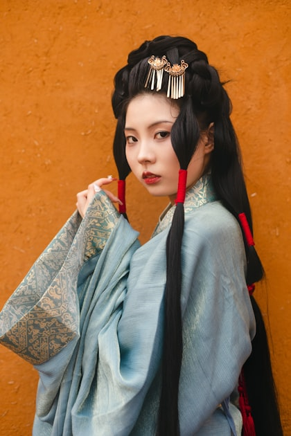 How to Choose Traditional Dress